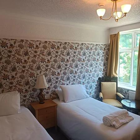 Guest house The Outlook Scarborough