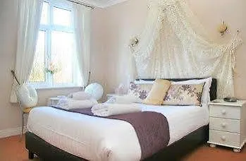 Guest house The Outlook 4*