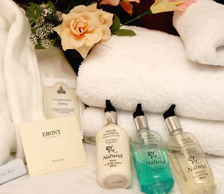 Outlook בית הארחה 4*