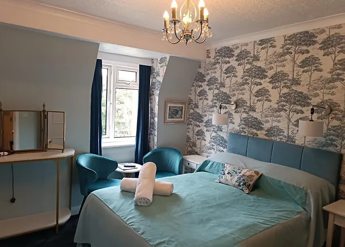 The Outlook Scarborough