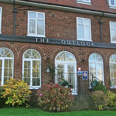 Guest house Outlook Scarborough